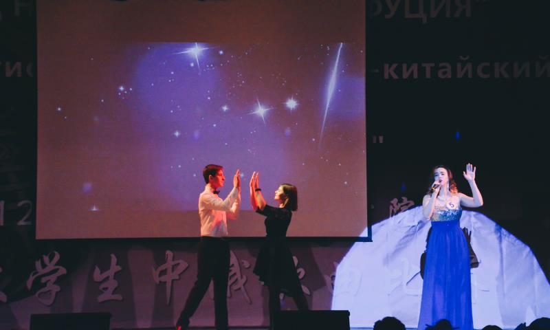 图片2:歌伴舞.jpg