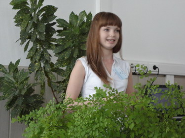 图片1:中学组选手芭莉娜.jpg1111.jpg