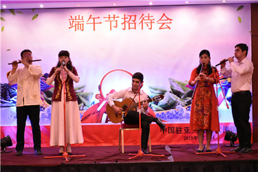 中亚民族音乐大合奏.jpg