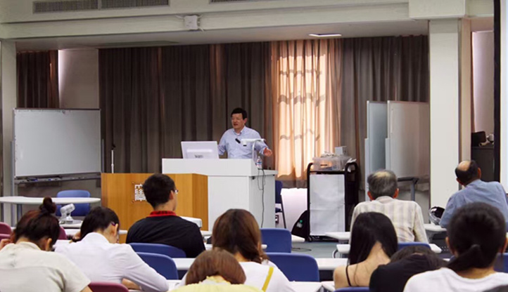 20160722 冈山商科大学7楼 讲座现场1.jpg